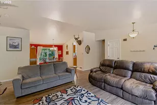 210 Great Northern Rd, Kalama, WA 98625 - Photo 6