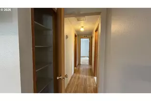 445 7th St, Fossil, OR 97830 - Photo 8