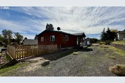 445 7th St, Fossil, OR 97830 - Photo 22