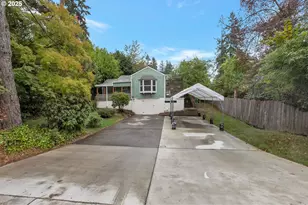 9224 SW 26th Ave, Portland, OR 97219 - Photo 28