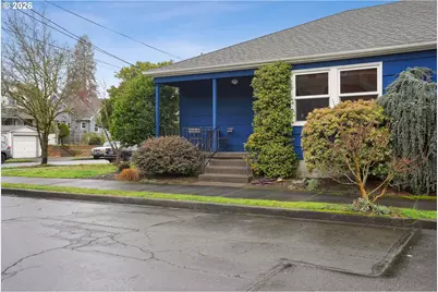 1005 NE Emerson St, Portland, OR 97211 - Photo 2