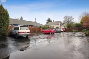 1005 NE Emerson St, Portland, OR 97211 - Photo 28