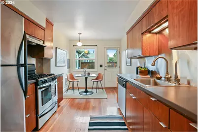 1005 NE Emerson St, Portland, OR 97211 - Photo 14