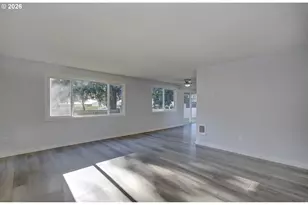 9215 NE 21st St, Vancouver, WA 98664 - Photo 10