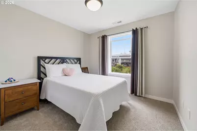 165 W Barbaras Way, Newberg, OR 97132 - Photo 16