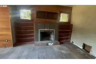 340 SE 3rd St, Toledo, OR 97391 - Photo 12