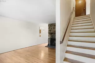 616 S 71st St, Springfield, OR 97478 - Photo 4