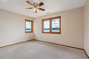 954 S A St, Washougal, WA 98671 - Photo 30