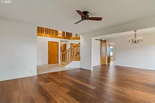 954 S A St, Washougal, WA 98671 - Photo 6