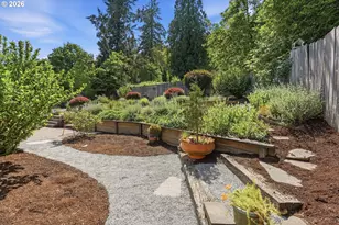 4619 SE Powell Butte Pkwy, Portland, OR 97236 - Photo 30