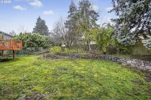 6635 SE Doncaster Dr, Gladstone, OR 97027 - Photo 32