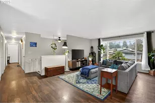 6635 SE Doncaster Dr, Gladstone, OR 97027 - Photo 6