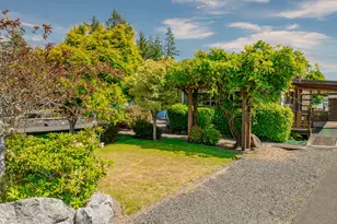 2925 Knott Terrace, Coos Bay, OR 97420 - Photo 42