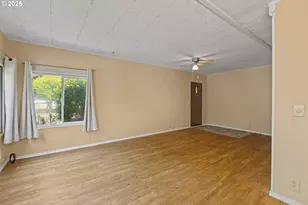 2925 Knott Terrace, Coos Bay, OR 97420 - Photo 10