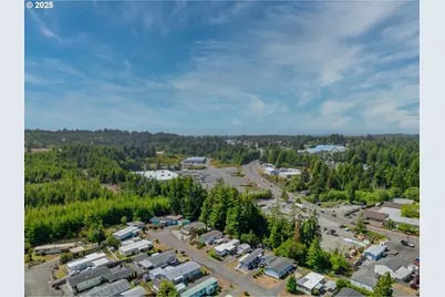 2925 Knott Ter, Coos Bay, OR 97420 - Photo 44