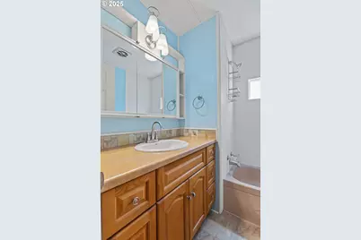 2925 Knott Ter, Coos Bay, OR 97420 - Photo 22