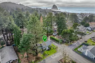 207 E Van Buren St, Cannon Beach, OR 97110 - Photo 44