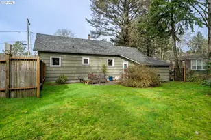 207 E Van Buren St, Cannon Beach, OR 97110 - Photo 38