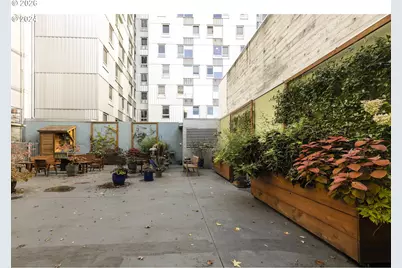 533 NE Holladay St #308, Portland, OR 97232 - Photo 20