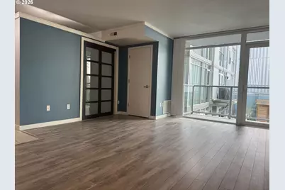 533 NE Holladay St #308, Portland, OR 97232 - Photo 8