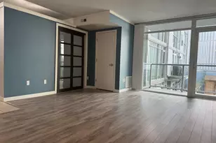 533 NE Holladay St, Portland, OR 97232 - Photo 8