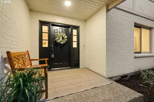 16181 Parelius Cir, Lake Oswego, OR 97034 - Photo 4