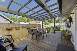 2055 11th St, Florence, OR 97439 - Photo 34