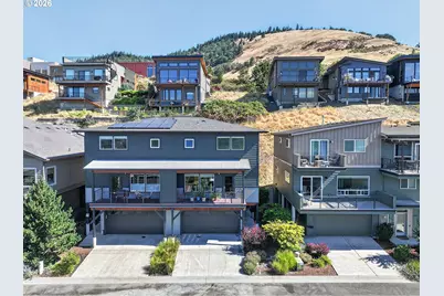 119 Ingram Pl, White Salmon, WA 98672 - Photo 2