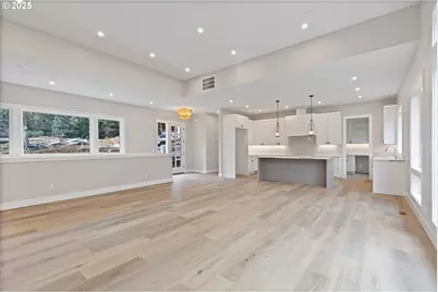 740 Monica Ct, Cannon Beach, OR 97110 - Photo 6