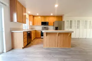 6103 NE 34th St, Vancouver, WA 98661 - Photo 2