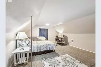 920 NE Academy St, Salem, OR 97301 - Photo 18