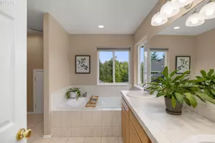 3245 SE Hall Ct, Troutdale, OR 97060 - Photo 24