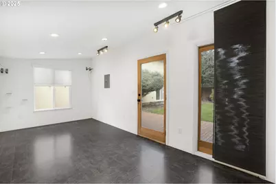 1950 NW Ivy Pl, Redmond, OR 97756 - Photo 24