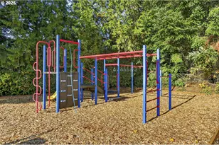 880 Springtree Ln, West Linn, OR 97068 - Photo 34