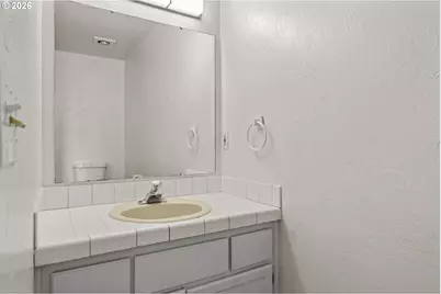 1794 Kings North St, Eugene, OR 97401 - Photo 26