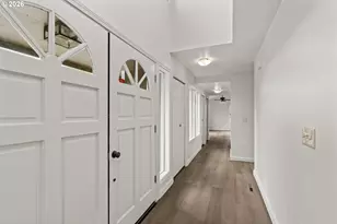 1794 Kings N St, Eugene, OR 97401 - Photo 10