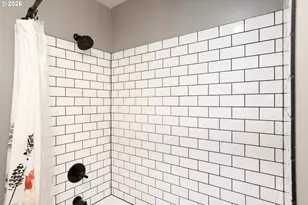 424 S 3rd St, Silverton, OR 97381 - Photo 20