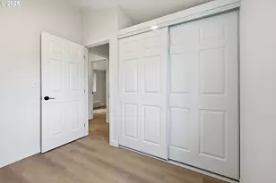 2004 SE 143rd Ave, Portland, OR 97233 - Photo 18