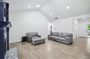 3622 Stark St, Eugene, OR 97404 - Photo 6