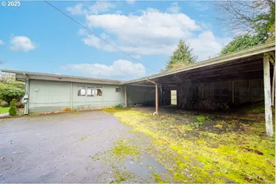 1900 Rowe St, Reedsport, OR 97467 - Photo 40
