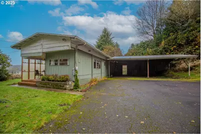 1900 Rowe St, Reedsport, OR 97467 - Photo 30
