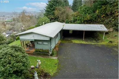 1900 Rowe St, Reedsport, OR 97467 - Photo 32