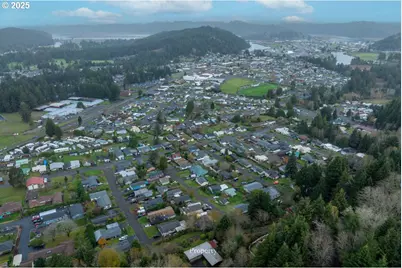 1900 Rowe St, Reedsport, OR 97467 - Photo 40