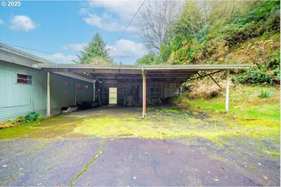 1900 Rowe St, Reedsport, OR 97467 - Photo 36
