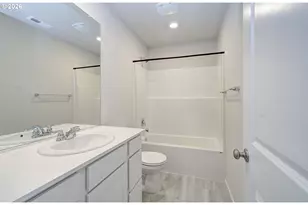 17402 NW 10th Pl, Ridgefield, WA 98642 - Photo 24