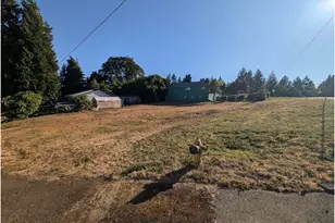 510 W 5th St, La Center, WA 98629 - Photo 1