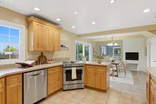 10055 SW Inez St, Portland, OR 97224 - Photo 6