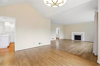 300 S Devine Rd, Vancouver, WA 98661 - Photo 8