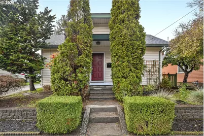 7701 N Hodge Ave, Portland, OR 97203 - Photo 1