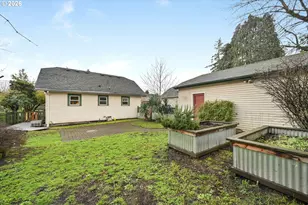 7701 N Hodge Ave, Portland, OR 97203 - Photo 40